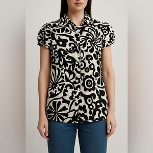 Vintage Y2K Black and Cream Floral Blouse with Collar